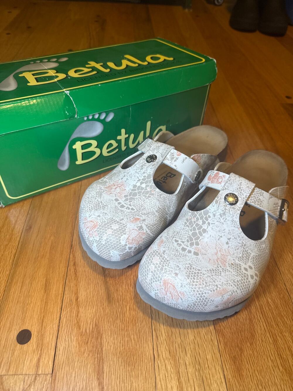 NEW Betula by Birkenstock Carmela Clogs EU39 Narrow Gray Birko Flor NIB